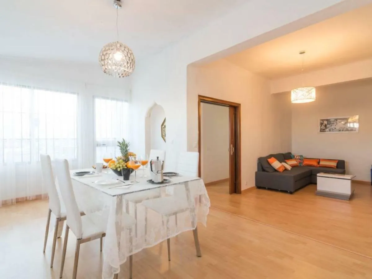 Larios Penthouse With Terrace And 2 Bedrooms Málaga 0*,  Spanje